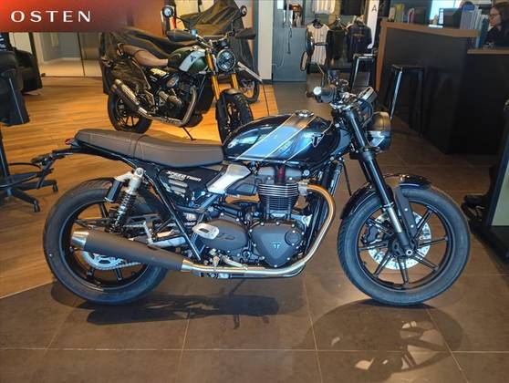 TRIUMPH SPEED TWIN 900 